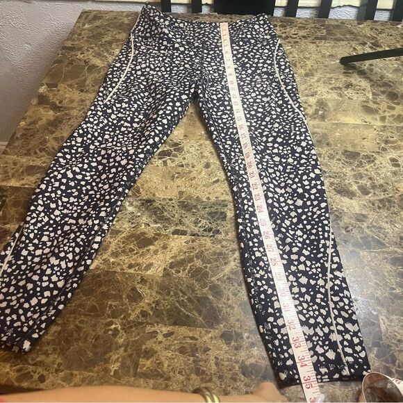 JESSICA SIMPSON Leggings Size M Slimtek animal print activewear - Picture 4 of 14
